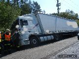 19.5.2012 Dopravní nehoda, kamion v příkopu, Letovice